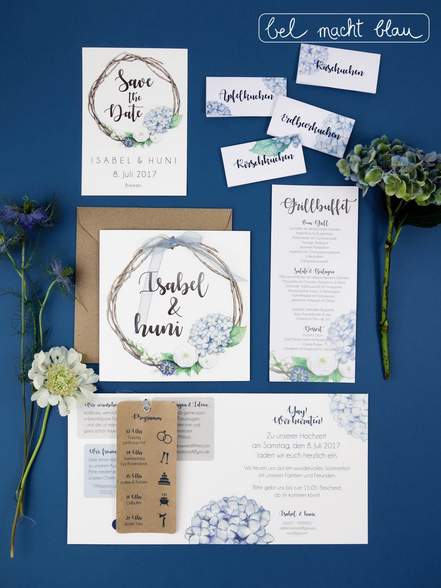 Hortensien-Hochzeitspapeterie für unsere Familienhochzeit im Sommer // Illustrationen von Isabel Dehmel // wedding invitation // blue hydrangea