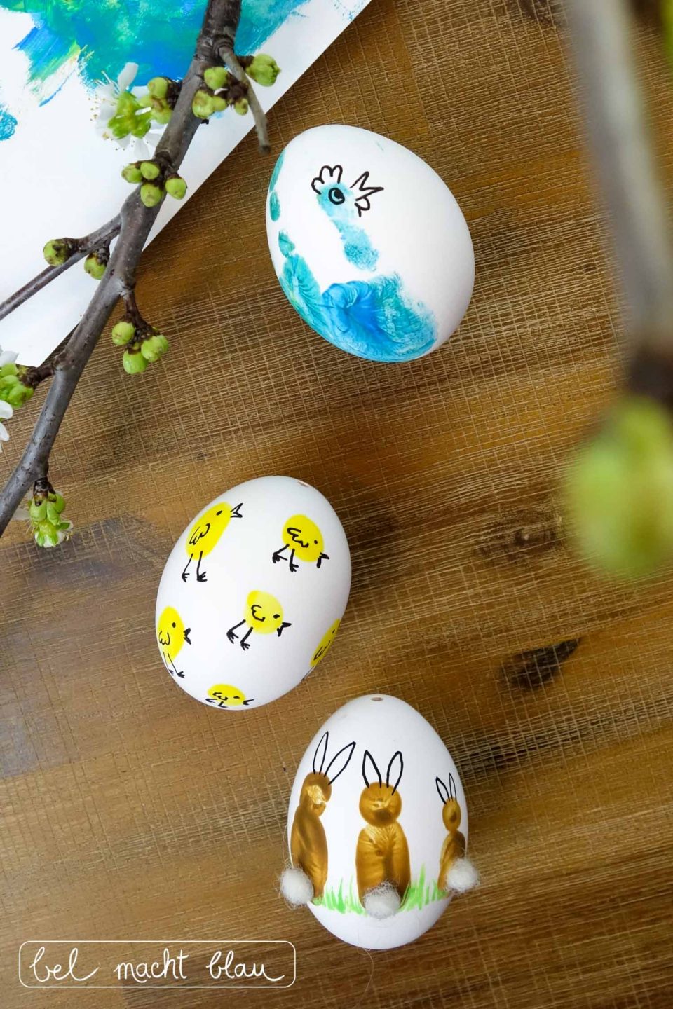 Fingerabdruck-Ostereier - Ostereier mit Fingerabdrücken verzieren - Malen mit Kindern