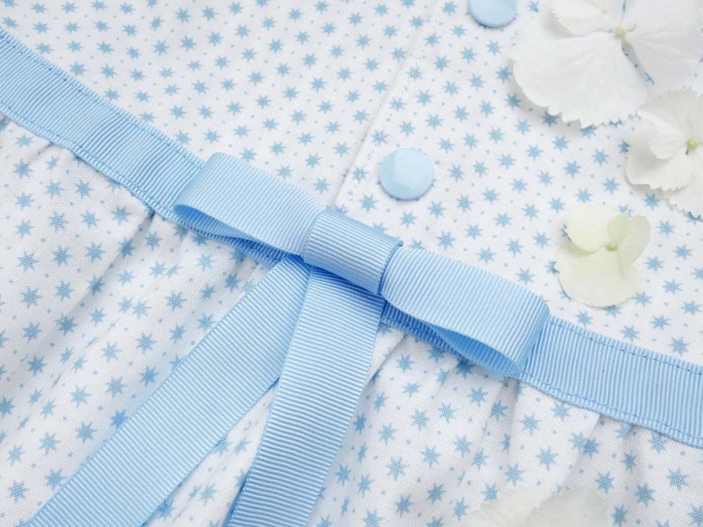 Schleifen-Tutorial: die perfekte Schleife für ein Mädchenkleid // Nähtipps // Blumenkinder auf der Hochzeit