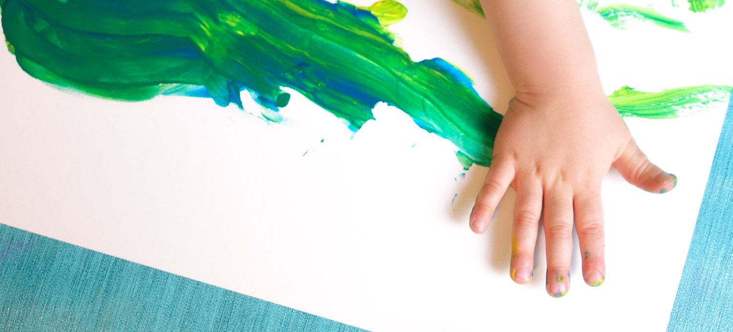 Malen mit Kleinkindern - Tipps für Farben, Pinsel und Papier